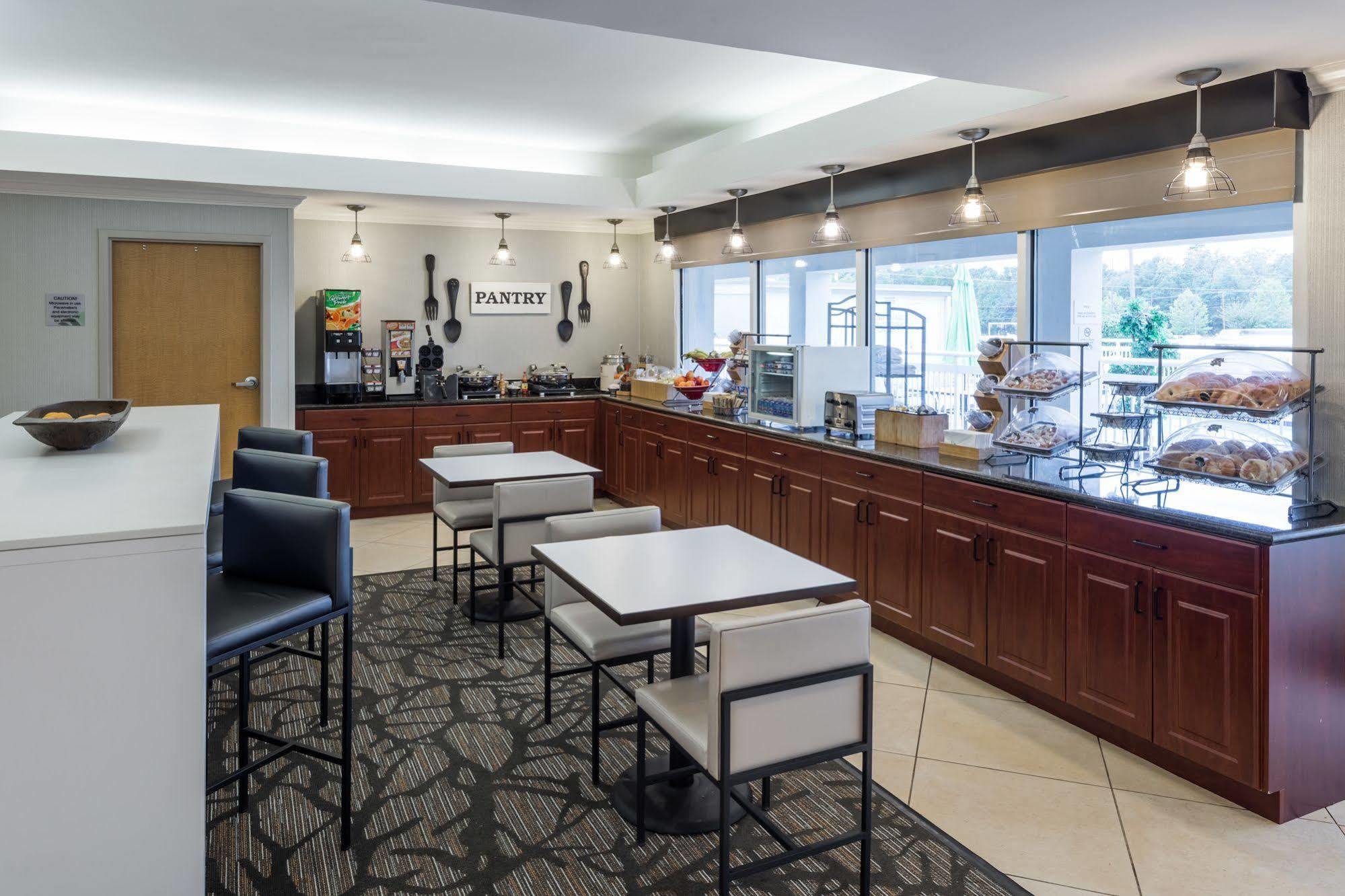 Отель Wingate By Wyndham Shreveport Airport Экстерьер фото
